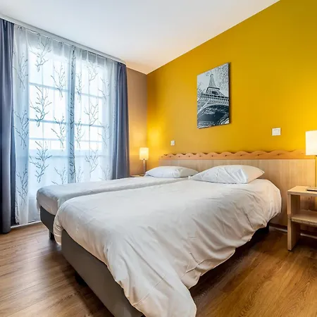 Disneyland Appartements familial avec piscine intérieur et navette gratuite Serris Esterno foto