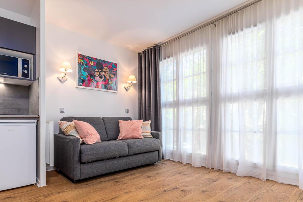 Apartment Disneyland Family Apartments: Heated Indoor Pool & Free Parking Serris